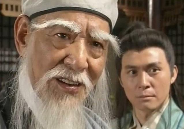 丁春秋&藏经阁一战,如果扫地僧不现身,乔峰父子对阵慕容复父子谁会赢