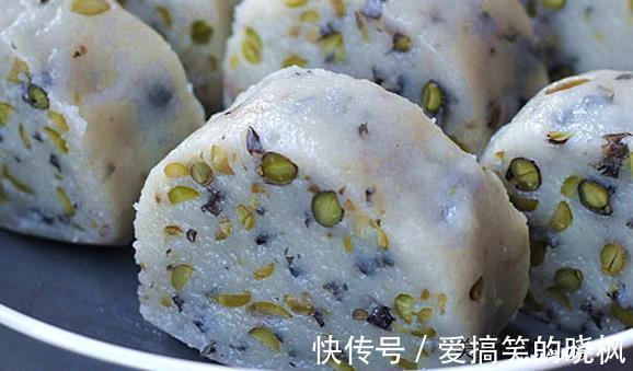 黑豆糕|夏天湿气重,补药一堆,不如吃它一块,清爽粉糯,凉吃更带劲!