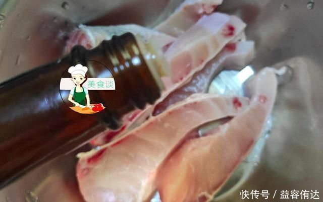 丝瓜和它是天生一对，蒸一蒸8分钟出锅，鲜到流口水，简单又营养