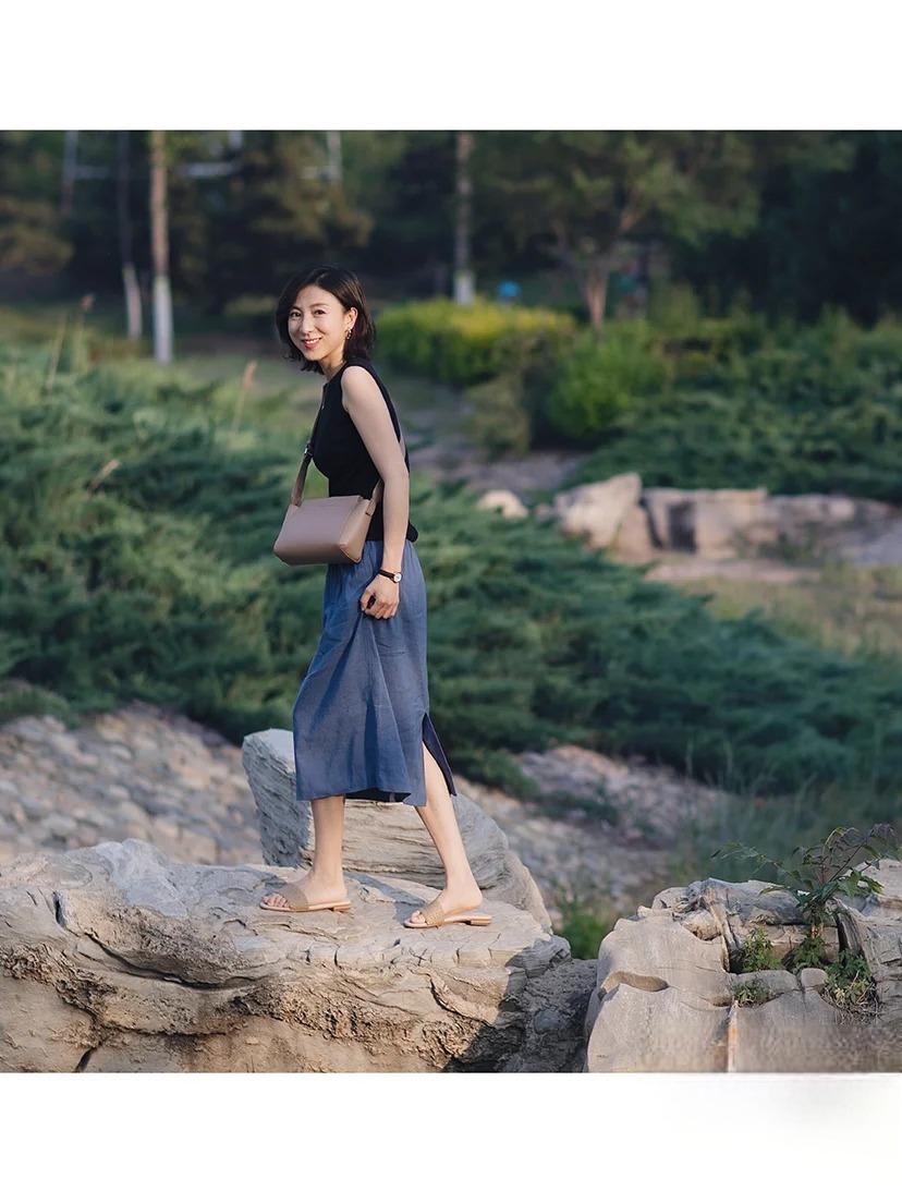 颜色|奔三奔四女性的穿搭套路,原来也可以这样穿,气质与美貌并存