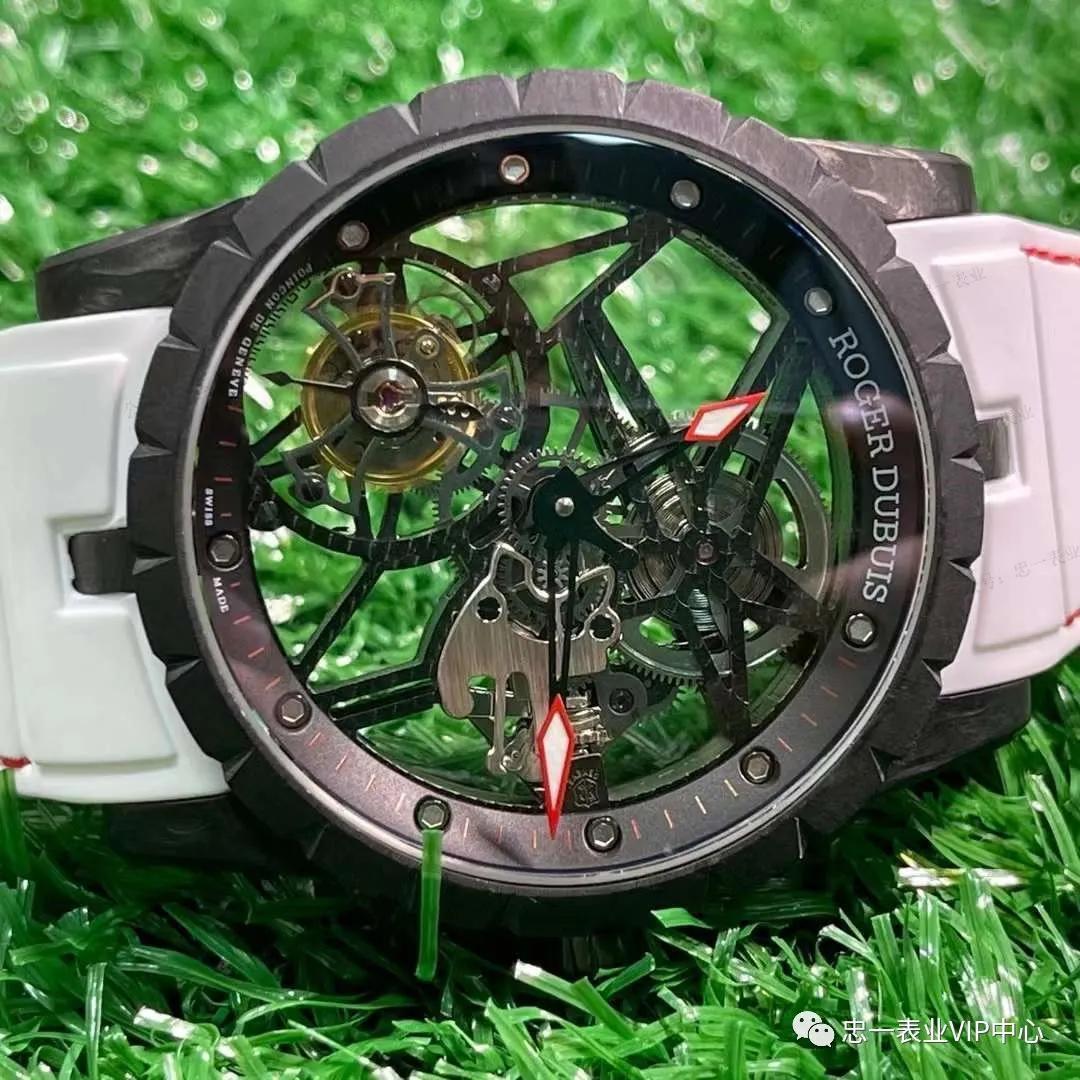 颜值最高佩戴最舒适的真陀飞轮机芯,RD王者系列碳纤维陀飞轮腕表