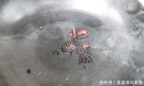  记住|不管炖什么鱼，记住“两种料”不能放，否则鱼腥味难闻