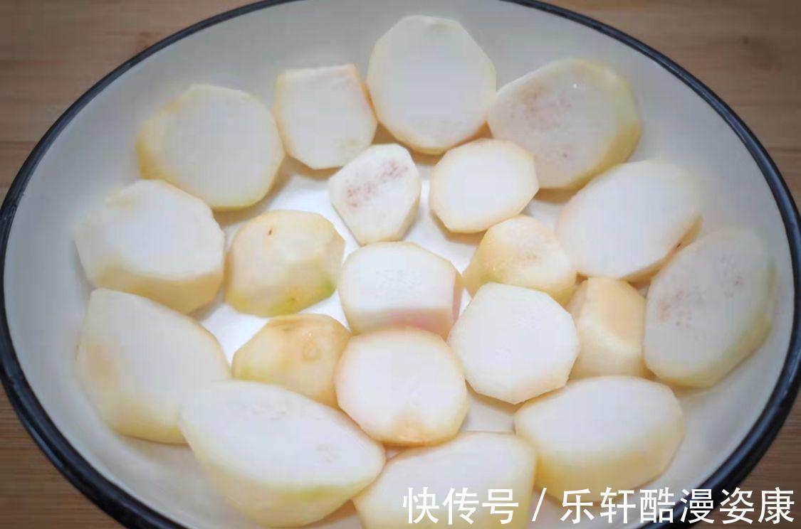 深秋,吃牛羊肉不如吃它,8元一斤,蒸一盘滋补鲜美,真香!