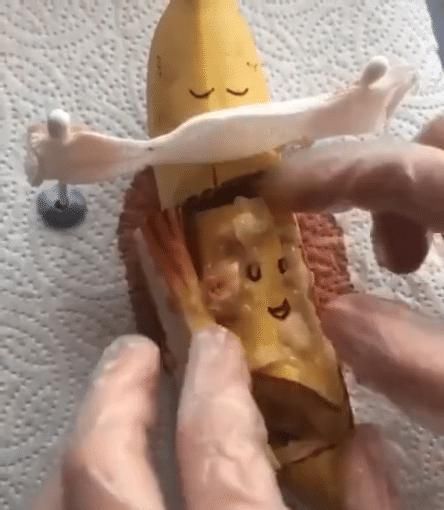 手术|剖宫产手术到底是怎么做的?看完香蕉妈妈的模拟过程,忍不住落泪