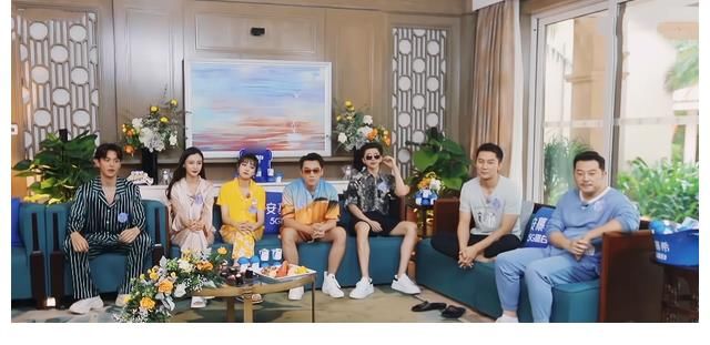 奔跑吧2|《奔跑吧2》路透公开嘉宾阵容，本来就没口碑，这下热度也没了！