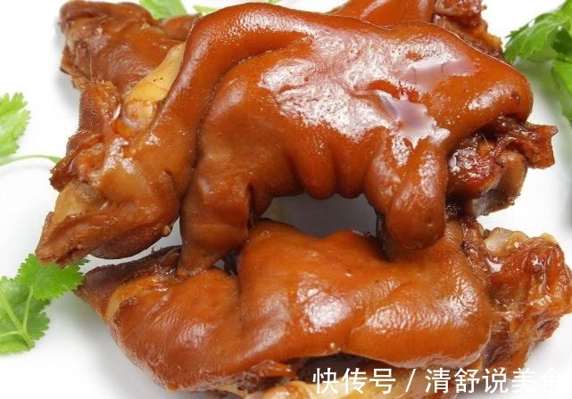 卤猪蹄时，有一个步骤不能少，这样做出的猪蹄更香更入味