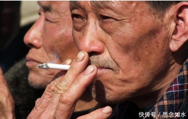 身体|身体出现3种“异常”,是肺不好,抓紧去看看医生