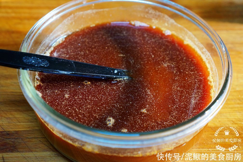 小米辣|三伏天，家人就馋这道肉菜，做法省事，开胃下饭，老少都爱吃