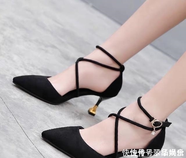 大长腿|今夏约会穿这几双细跟凉鞋,精致高级又百搭,轻松俘获男神心