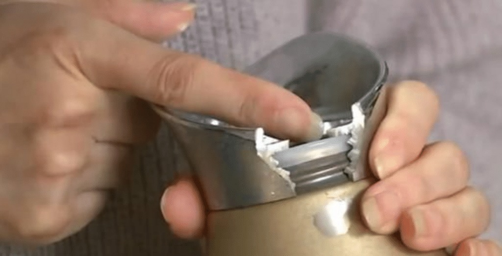 索赔|女子网购水壶,用了3年手柄断裂手导致烫伤,向京东索赔3000