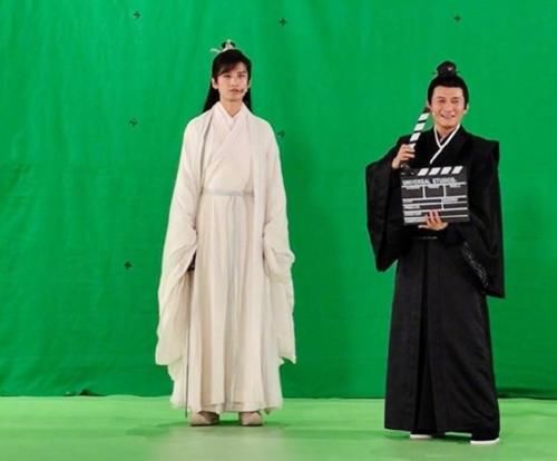 互动也是非常|《快本》最新路透,两大热播剧男女主加盟,看到赵露思追定了