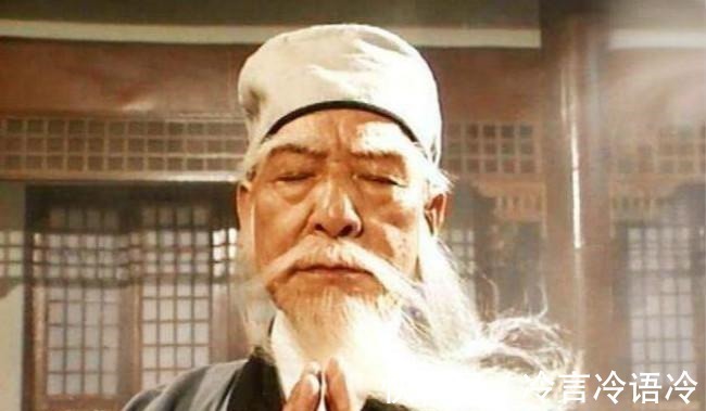 黄药师#射雕和神雕里有6大隐藏高手, 每一个人的武功都远超王重阳, 完爆周伯通