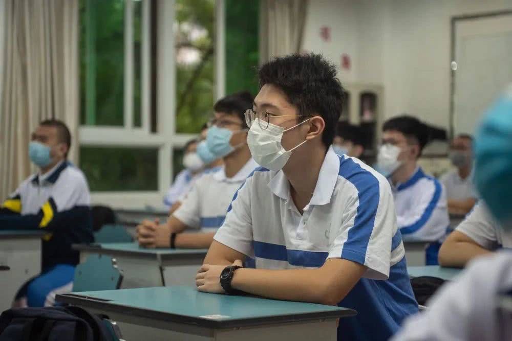 学习兴趣|教育部：随迁子女与城市本地儿童科学学业表现没有显著差异