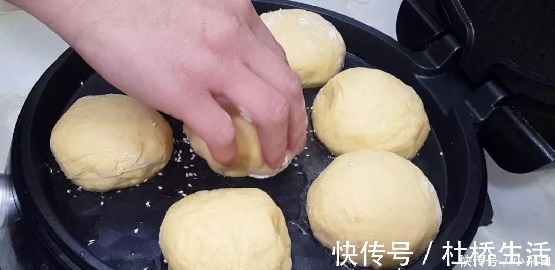 油炸|红薯最好吃的做法,不用油炸,老婆说比面包还好吃,放凉也不会硬