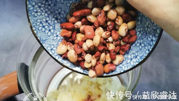 养生壶|妈妈每天用“它”做早餐,60岁年龄40岁容貌,肤白还有弹性!