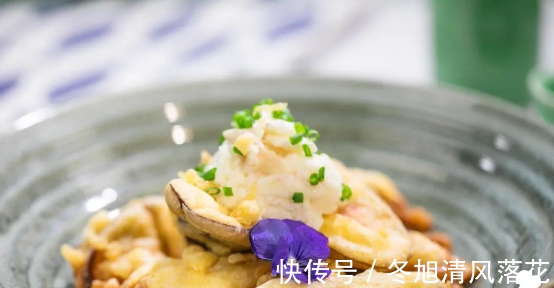 餐厅|扬茄子丨一口酥脆,两口柔软,三口停不下筷!难怪常年霸占餐厅头牌!