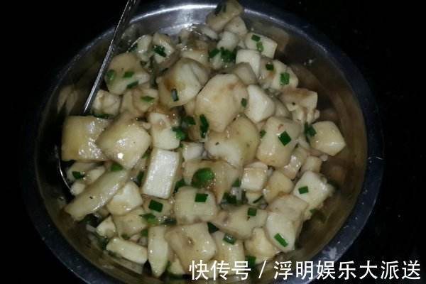 苦瓜|在孕期里，有4种食物孕妈要管住口，容易让宝宝发育受损