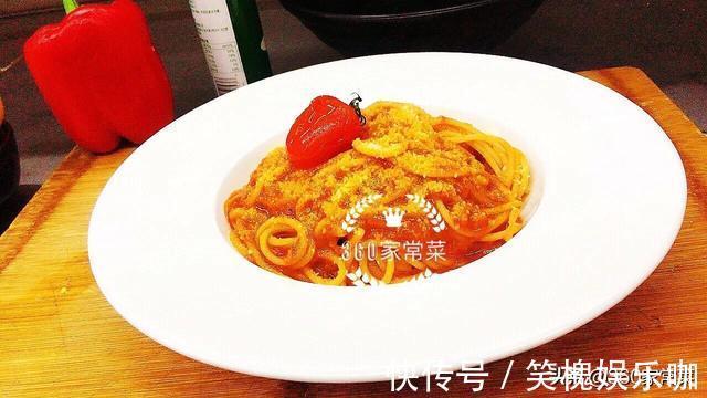 搅拌均匀|教你简单方法，在家也能做出美味的意大利面，比西餐店还好吃