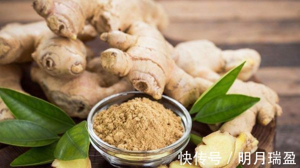 生姜|生姜涂在脚底太厉害了,有4个好处不请自来,尤其老人最适合