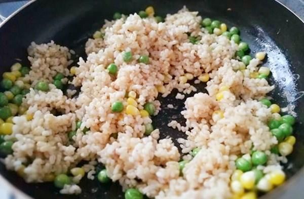 体重|女人体重超过120斤，不用运动，主食这样吃，腰身1尺9，穿s码衣服