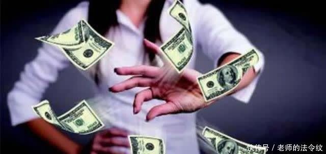 “月入两三千,能买两千多的表吗?”自钱自花,没那么伟大