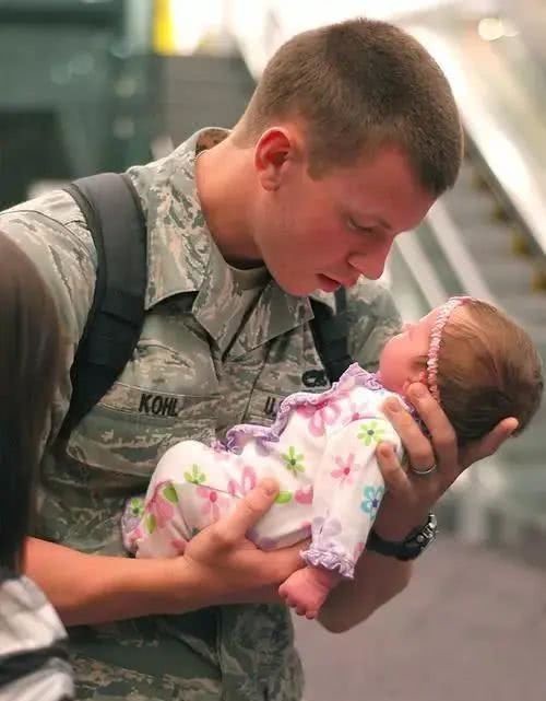 开战|别整天说开战!你热爱战争的唯一原因是没参加过战争!