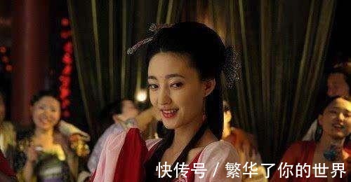 祝枝山|古代青楼门前有一上联 “一双玉臂千人枕”, 下联对得更是妙哉！