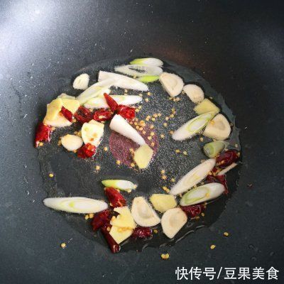 茭白丝|回锅肉～米饭必配的家常做法，简单快捷又好吃
