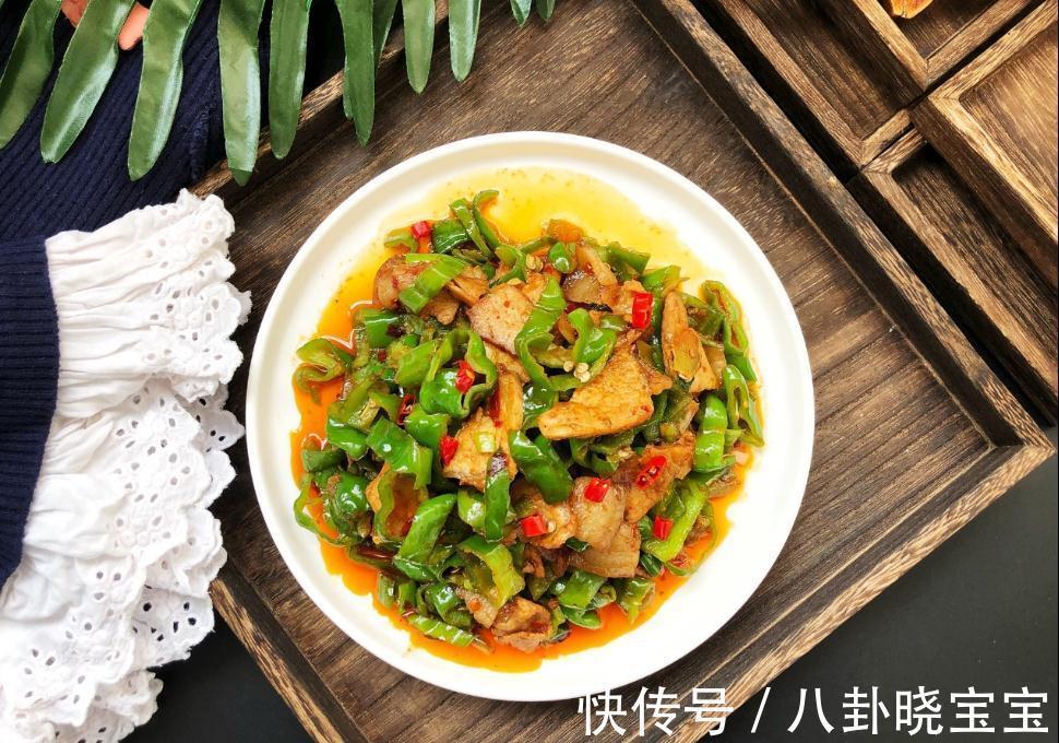 家常小炒肉，掌握这几个窍门，肉片焦香不油腻，香辣下饭