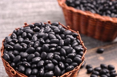 维生素e|想长寿先养肝，多吃四种食物，养肝护肝，滋补身体，脸色更红润