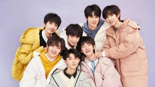 实锤|时代少年团打工人实锤，不仅要准备舞台还要做PPT，场面过于好笑