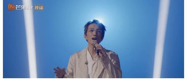 《披荆斩棘》突发意外,网友还原林志炫跌落实情,比正片严重很多