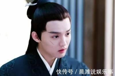 李荣浩|18岁公布恋情,22岁结婚婚戒不离手,简直就是漫画走出的男主