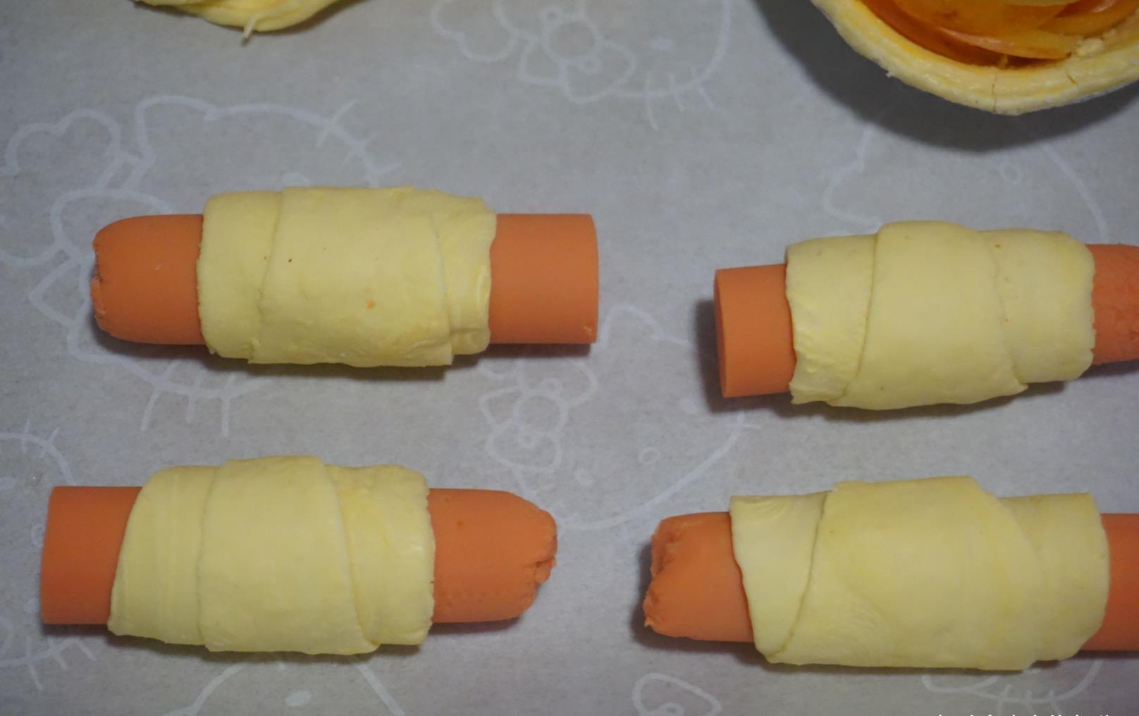 教你用蛋挞皮做酥皮香肠小面包,孩子连吃3个都不够,好做好吃