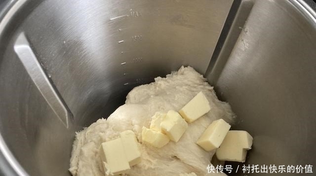 蒜香小餐包|早餐别老吃包子油条,试试这个,松软可口,连吃五个才过瘾