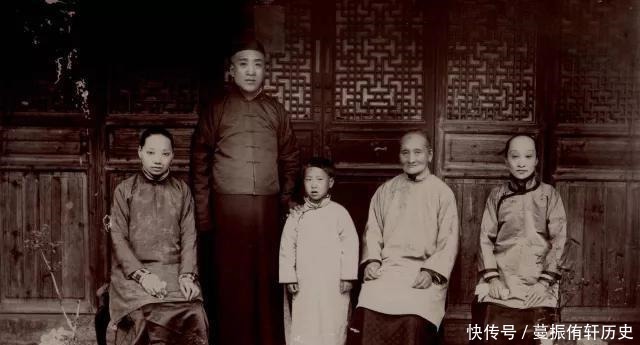 参加|她一辈子未生育,不参加丈夫葬礼,晚年由情敌供养,死后伶仃独葬