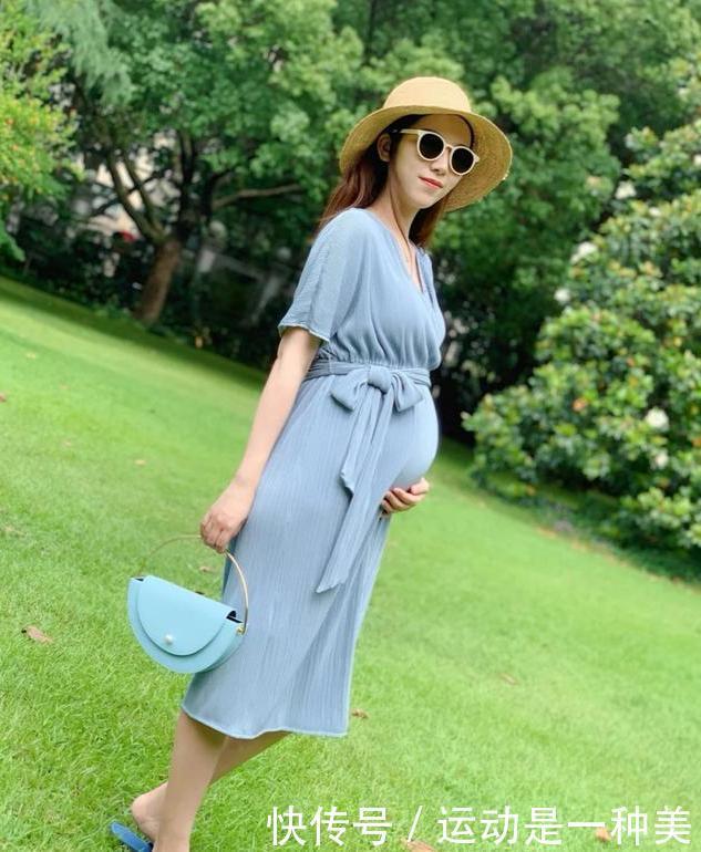 蓝色裙装清凉温柔又舒适,最后一款适合在孕期穿,谁穿谁好看