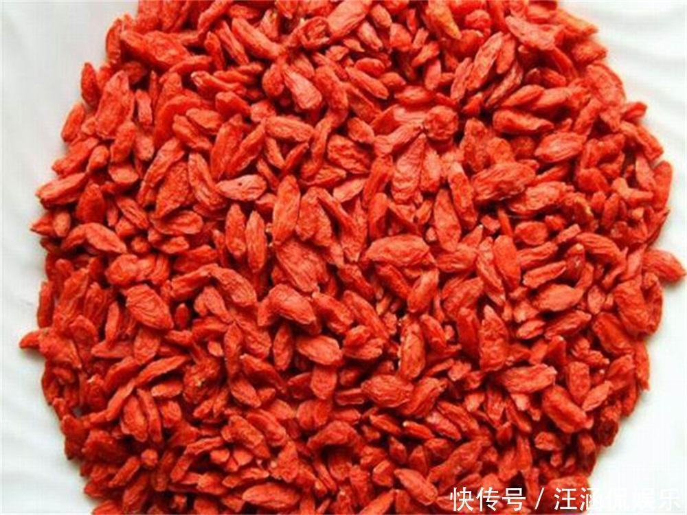 生地|农村这种野草，李时珍称它“服之面如桃花，轻身不老”！你见过么