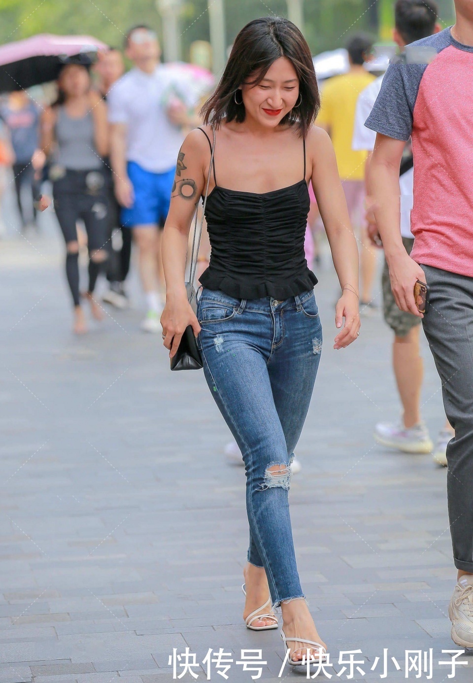 tips|我估计在坐的大部分男士,对这样的气质美女毫无抵抗力吧,包括我