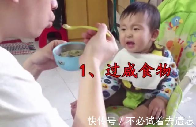 味精|3种东西孩子再喜欢也别给他们吃!严重影响智力发育,还长不高