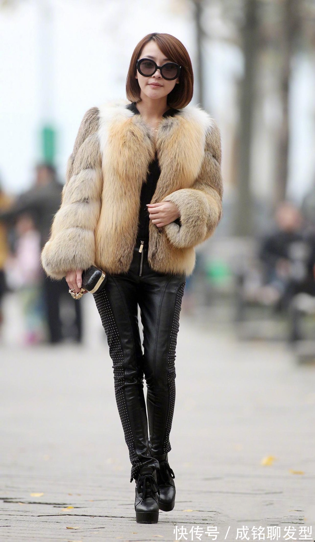 搭配|步入四十岁的女人,穿搭讲究质感而不是花哨,试试这几款时髦单品