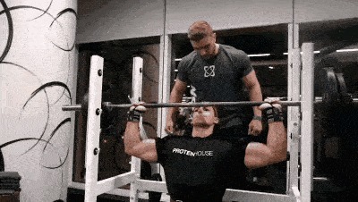 练肩|1套高效练肩动作,全面刺激整个三角肌,轻松拥有饱满的球形肩