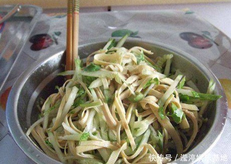 多加|不管凉拌什么菜,“调料”前多加这一步,味道更香更入味