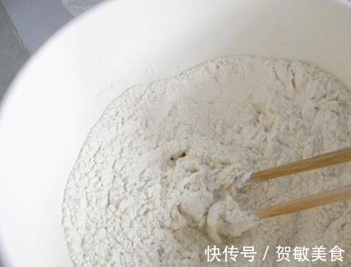 饺子皮儿|包饺子,和面用热水好还是用冷水好都错了,皮儿厚难吃还粘锅