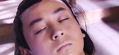 百损道人$难怪金庸对郭襄之死一笔带过,你看她被谁所杀?张三丰道出玄机