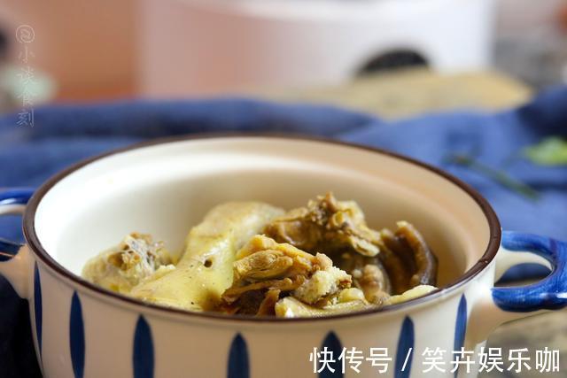 味道|炖老鸭汤时，别直接下锅炖，多加“2步”，汤汁浓郁味道鲜，解馋