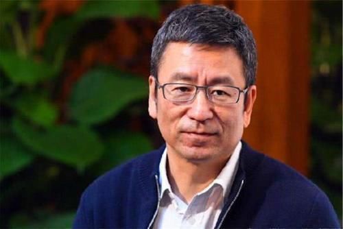 白岩松|白岩松告诫家长:要想娃有出息,必须狠下心来让他“吃”这3种苦