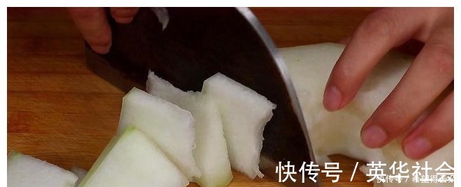 研究|冬瓜最好吃做法,花2年研究,我家一周吃6次,不炒不煮,太香了!