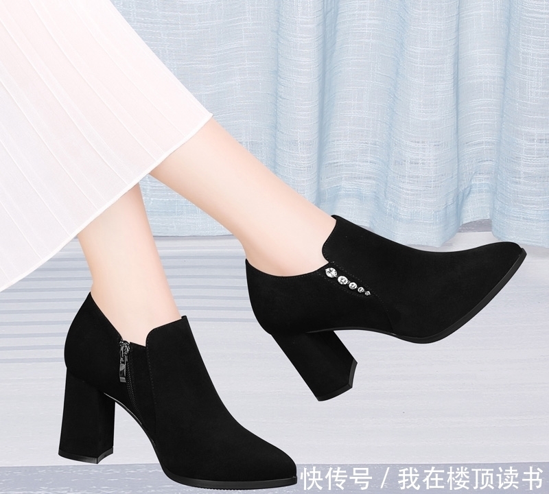 精致的高跟鞋，令你气场倍增，走出优雅