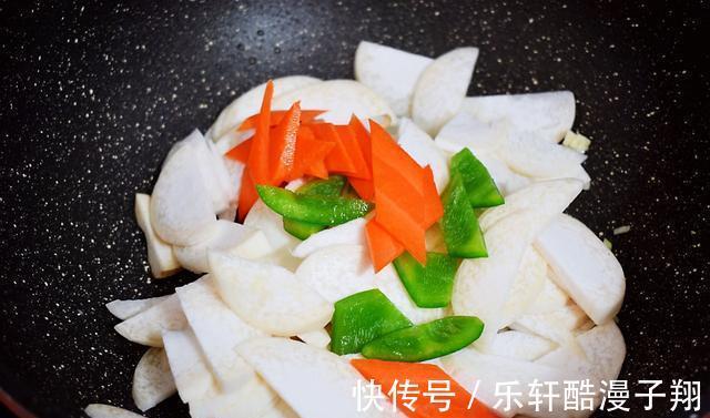 杏鲍菇炒牛肉|牛肉不要再煎着吃啦，牛肉和它一起炒，清脆爽滑、醇厚多汁